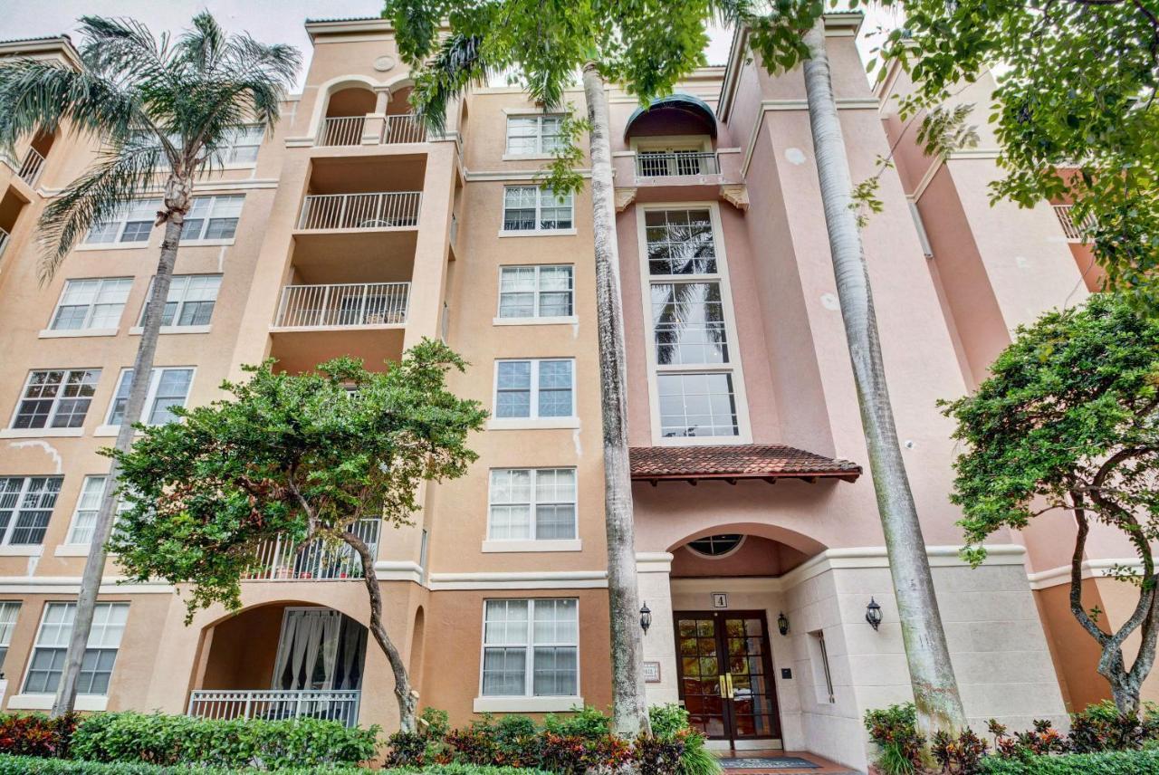 Renovated 2/2 Unit At Yacht Club/Aventura Apartment Exterior photo